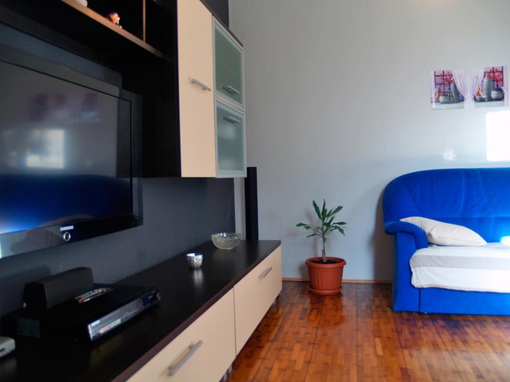 Roses Apartment Lukoran Exteriör bild