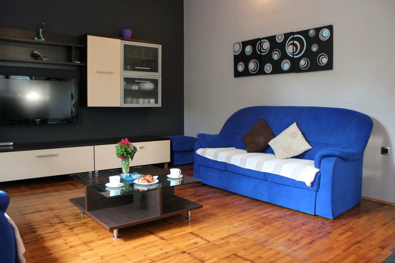 Roses Apartment Lukoran Exteriör bild